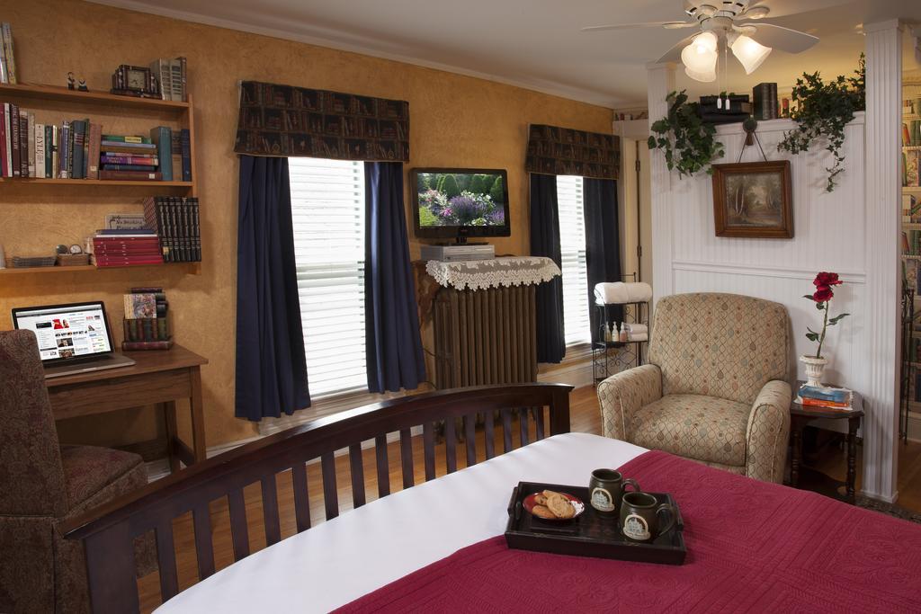 Westby House Inn Kültér fotó